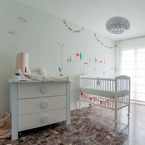 Детские комнаты для новорожденных: 15 фото