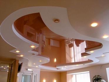 Дизайн потолков из гипсокартона в зале, фото и варианты оформления
