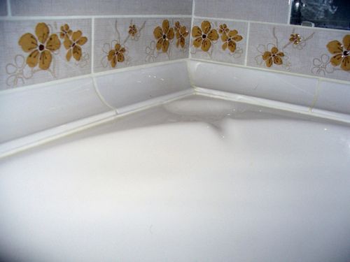 Как правильно герметизировать ванну