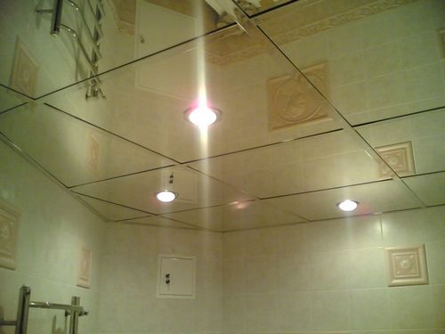 Как самостоятельно сделать подвесной потолок в ванной комнате
