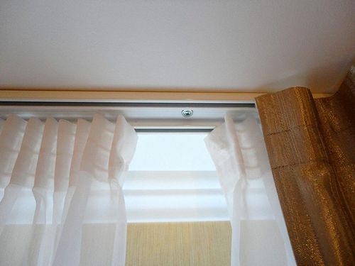 Кровать под потолком: инструкция по установке. Чем лучше обшить потолок и какую грунтовку выбрать 