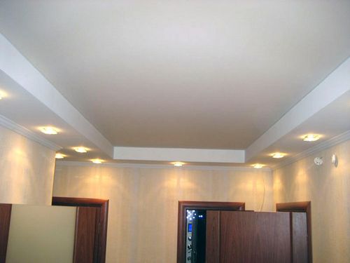 Матовые натяжные потолки: фото белого в интерьере, как ухаживать, установка, цвета, отзывы, плюсы и минусы, с рисунком