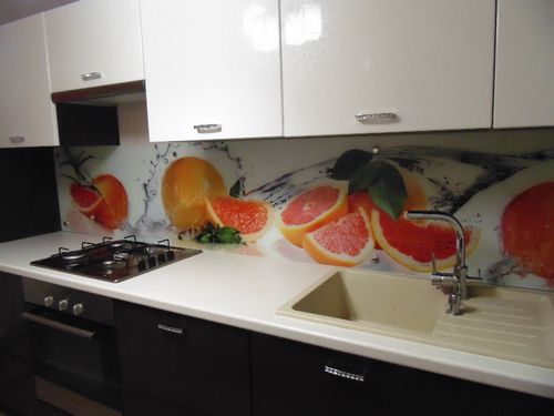 Пластиковые панели для кухни (70 фото): дизайн и отделка стеновых моделей, отделанные стены