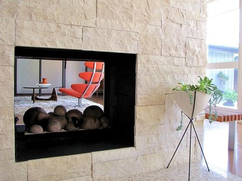 Современные камины в интерьере гостиной фото: стильный дизайн, идеи 2017