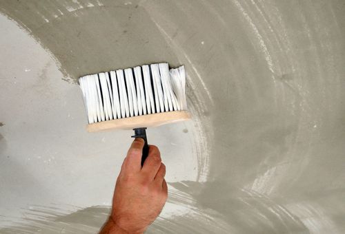 Декоративная покраска потолка рельефная фактурной краской и ремонт своими руками