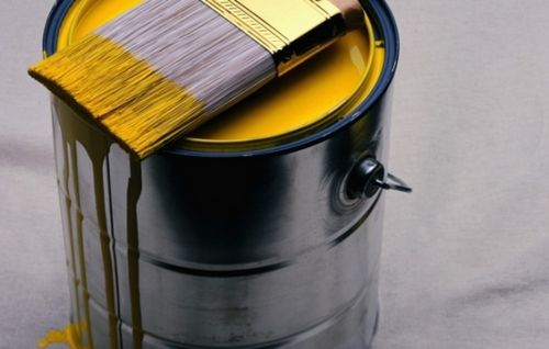 Алкидная краска для внутренних работ без запаха: отделка металла, дерева, стен, видео и фото