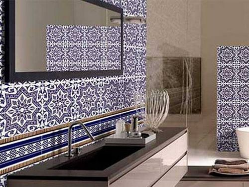 Дизайн плитки в ванной комнате: знакомимся с видами материала и подбираем правильное цветовое решение.