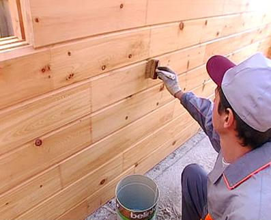 Как покрасить деревянный дом снаружи: инструкция по окраске, какой краской лучше, видео, фото