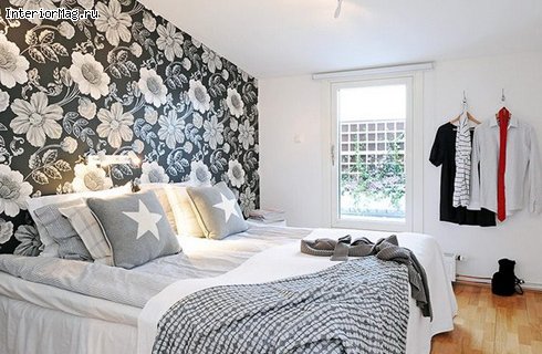 Обои и спальня: черно-белые, черные и другие цвета, инструкция по выбору, декор, видео и фото
