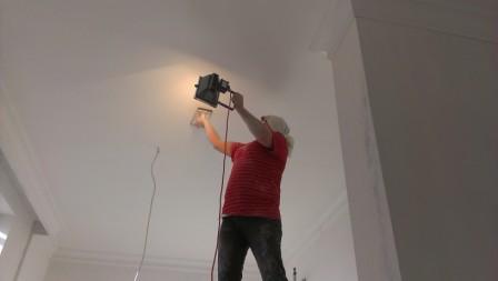 Шпаклевка потолка из гипсокартона: видео-инструкция по шпаклеванию своими руками, чем лучше, фото