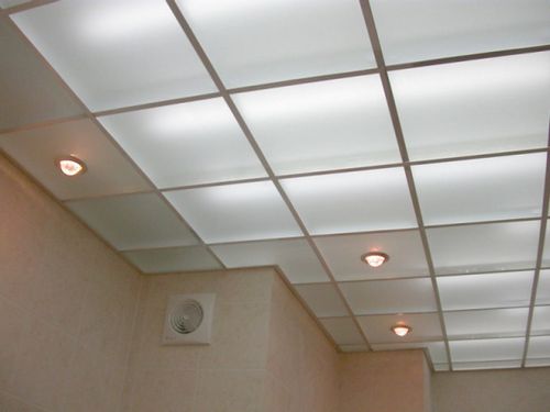 Акриловый потолок с подсветкой - конструкция, плюсы и минусы