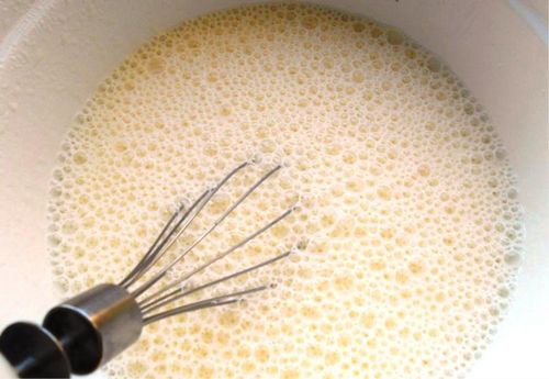 Быстрые оладьи на кефире: оладушки вкусные, рецепты как приготовить легкие с фото (кефир, оладушек, оладья) Быстрые оладьи на кефире: оладушки вкусные, рецепты как приготовить легкие с фото