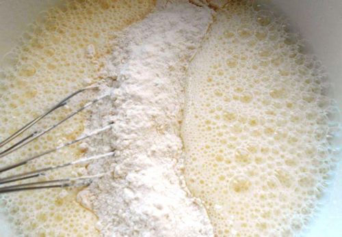 Быстрые оладьи на кефире: оладушки вкусные, рецепты как приготовить легкие с фото (кефир, оладушек, оладья) Быстрые оладьи на кефире: оладушки вкусные, рецепты как приготовить легкие с фото
