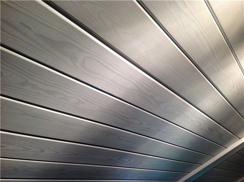 Чем покрасить вагонку внутри дома: фото, видео инструкция