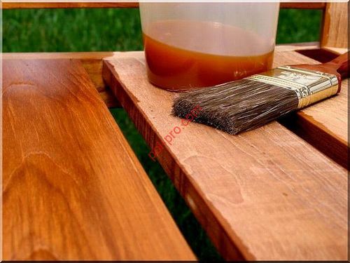 Чем покрыть деревянный пол - лак, масла или краска