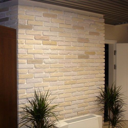 Декоративный камень в интерьере: 20 фото