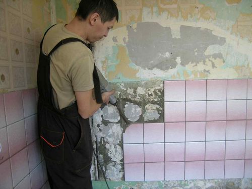 Демонтаж плитки: как аккуратно снять кафельное изделие со стены из гипсокартона, как убрать старую керамическую плитку