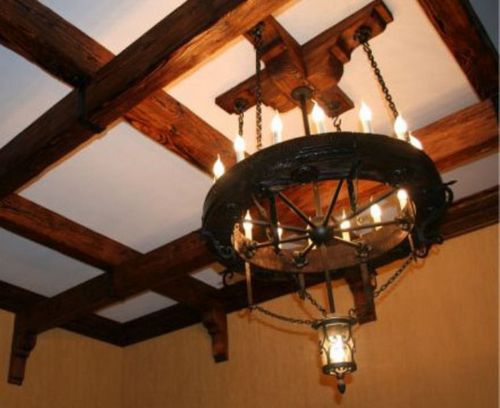 Деревянные потолочные светильники - особенности