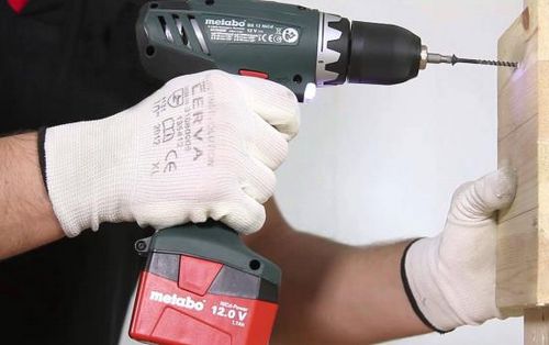 Дрель-шуруповерт Metabo bs 18 (Metabo, аккумулятор) Дрель-шуруповерт Metabo bs 18