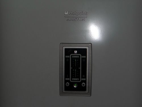 Двухкамерный холодильник Hotpoint-Ariston: встраиваемые модели с системой No Frost, отзывы (холодильник, Ariston, агрегат) Двухкамерный холодильник Hotpoint-Ariston: встраиваемые модели с системой No Frost, отзывы