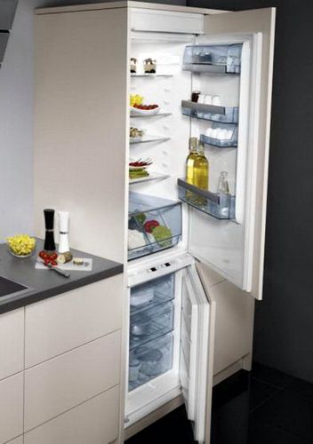 Двухкамерный холодильник Hotpoint-Ariston: встраиваемые модели с системой No Frost, отзывы (холодильник, Ariston, агрегат) Двухкамерный холодильник Hotpoint-Ariston: встраиваемые модели с системой No Frost, отзывы