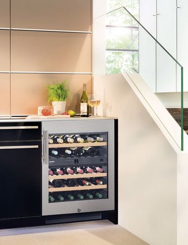 Холодильник, встроенный в шкаф (63 фото): как спрятать обычный холодильник в шкаф-купе на кухне