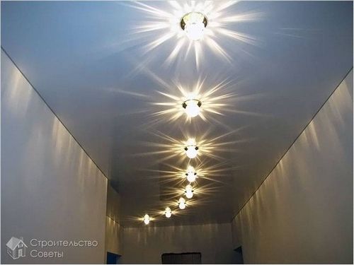 Как сделать потолок в коридоре - варианты отделки(+фото)