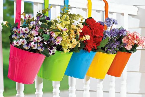 Как украсить балкон цветами - советы профессионального цветовода