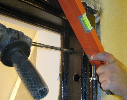 Как установить входную металлическую дверь: пошаговая инструкция
