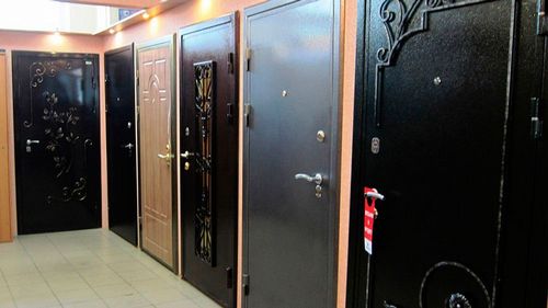 Как утеплить входную металлическую дверь? Способы и особенности утепления железной двери в квартире и частном доме (двери, полотно) Как утеплить входную металлическую дверь? Способы и особенности утепления железной двери в квартире и частном доме