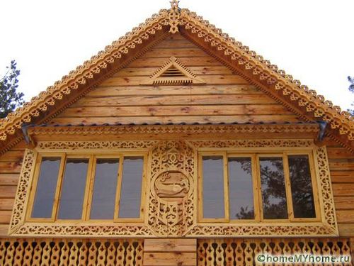 Наличники на окна в деревянном доме: фото, шаблоны и изготовление
