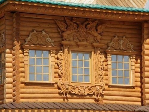 Наличники на окна в деревянном доме (наличник, окно) Наличники на окна в деревянном доме