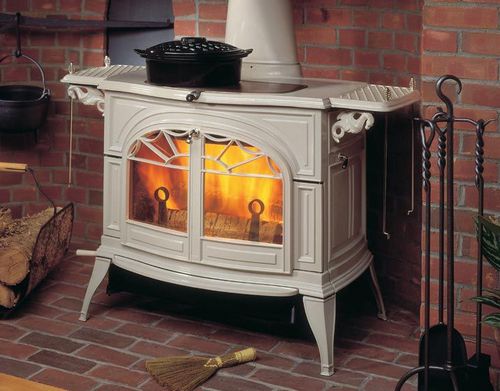 Печь-камин для загородного дома (71 фото): современные модели для отопления с теплообменником в каркасном доме