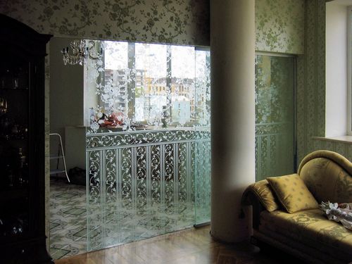 Перегородки в квартире (67 фото): комнатные декоративные из стекла для зонирования помещения, материалы раздвижных и мобильных изделий