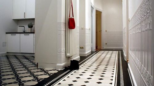 Плитка на пол для коридора и кухни: фото интересных решений