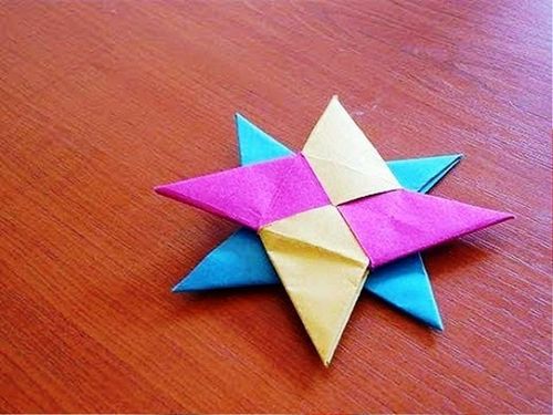 Поделки из цветной бумаги: для детей как делать аппликации, из картона шаблоны распечатать своими руками (бумага, поделка) Поделки из цветной бумаги: для детей как делать аппликации, из картона шаблоны распечатать своими руками
