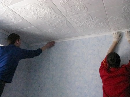 Потолочная плитка - обзор производителей, инструкция по монтажу на потлок и стены (плитка, потолок, панель) Потолочная плитка - обзор производителей, инструкция по монтажу на потлок и стены