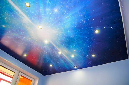 Потолок Небо в детской: звезды в комнате, проектор для натяжного потолка, фото облаков, виды и дизайн