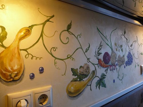 Рисунки на стенах кухни (70 фото): креативные художественные изображения над столом своими руками