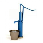 Ручной насос для воды из скважины - разновидности, устройство, основные правила применения