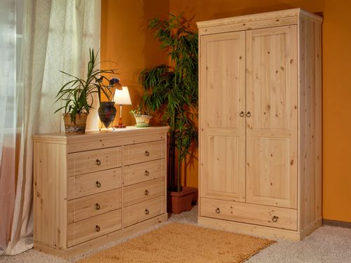 Шкафы из массива дерева (46 фото): деревянные элитные модели из натуральных материалов, дубовые изделия, мебель для одежды