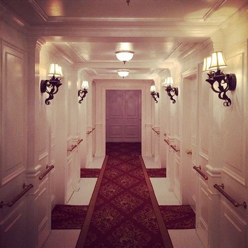 Ремонт общего коридора: фото (коридор, ремонт, общий) Ремонт общего коридора: фото