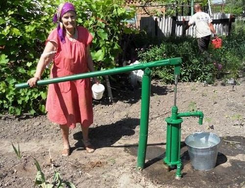 Ручной водяной насос для скважины: обзор бытовых моделей (насос, ручной, поршень) Ручной водяной насос для скважины: обзор бытовых моделей