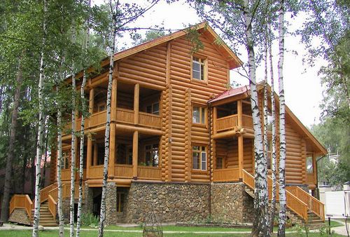 Строим деревянный дом из бревен или бруса