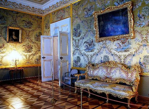 Тканевые обои: виды, производители, цены, использование в интерьере ( 12 фото) (обои, покрытие) Тканевые обои: виды, производители, цены, использование в интерьере ( 12 фото)