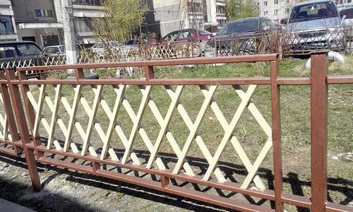 Сварные заборы (70 фото): секционные варианты из профильной трубы, как сварить секции для ограждения (сварной, ограждение, забор) Сварные заборы (70 фото): секционные варианты из профильной трубы, как сварить секции для ограждения