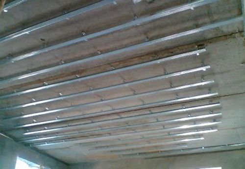 Трехуровневый потолок из гипсокартона своими руками (каркас, плоскость, потолок) Трехуровневый потолок из гипсокартона своими руками