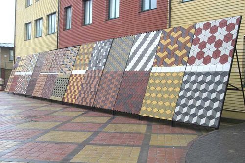 Тротуарная плитка для дорожек на даче (44 фото): природный эко-камень в виде ромба, материалы «паутинка» и под дерево для сада (плитка, дорожка, тротуарный) Тротуарная плитка для дорожек на даче (44 фото): природный эко-камень в виде ромба, материалы «паутинка» и под дерево для сада
