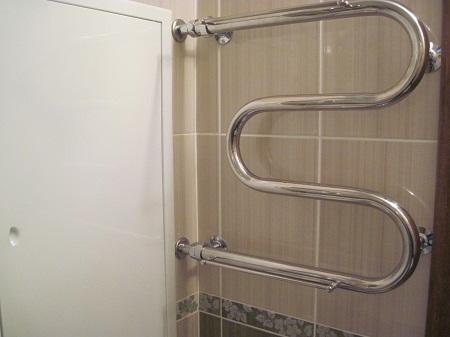 Установка полотенцесушителя: ванной монтаж, как правильно установить сушилку настенную, к горячей воде подключение