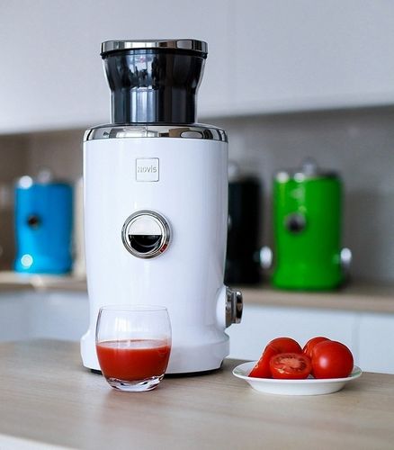 Виды соковыжималок: типы кухонных комбайнов-автоматов - центрифужный и роторный, автоматический и другие (устройство, соковыжималка) Виды соковыжималок: типы кухонных комбайнов-автоматов - центрифужный и роторный, автоматический и другие